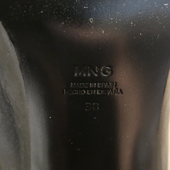 Mango Booties - Picture 4 of 4